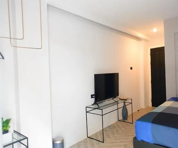 87 Oldtown At River Pier *